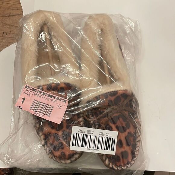 J. CREW CALF HAIR MOTIF LEOPARD MOCCASIN.  NEW - Picture 8 of 8